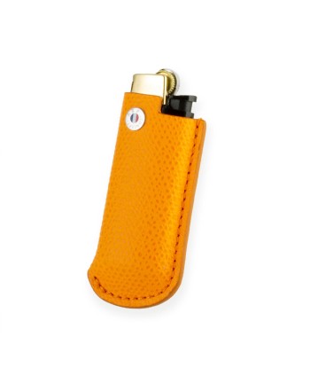 Briquet et son étui cuir "Essential" - Veau grainé (noir, bleu, vert, marron, orange...) Toutes les collections ici