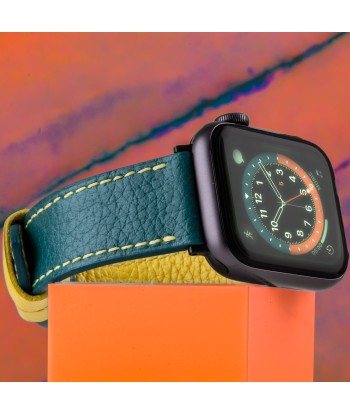 Apple Watch Leather Watchband "Holi" - Buffalo (black, blue, kaki, brown, pink) suggérées chez