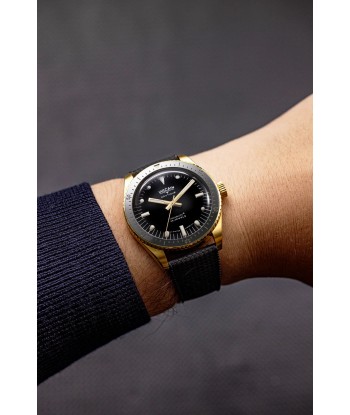 Vulcain Watch - Skindiver Nautique 38mm - Gold & Black Jusqu'à 80% De Réduction