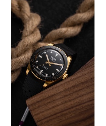 Vulcain Watch - Skindiver Nautique 38mm - Gold & Black Jusqu'à 80% De Réduction